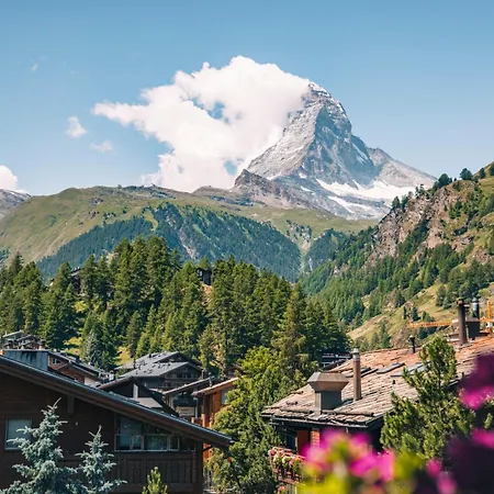 Eden Wellness Готель 4*