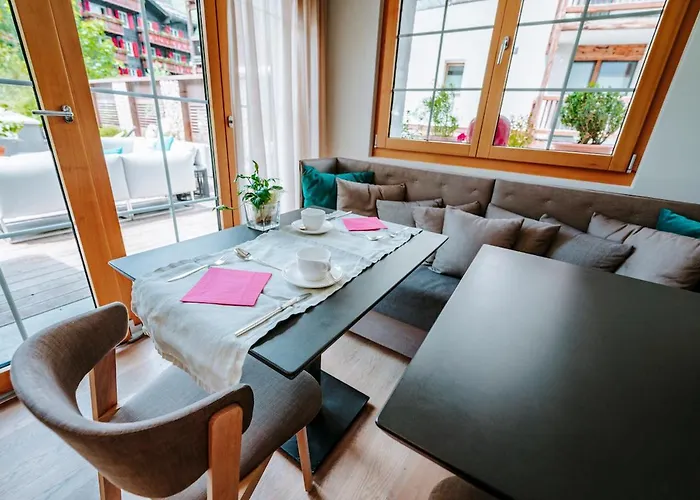 伊甸园酒店 4* 采尔马特