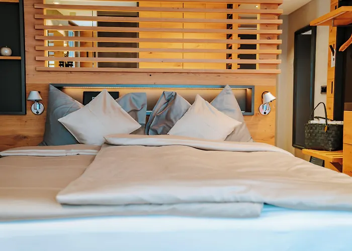 伊甸园酒店 酒店 4*