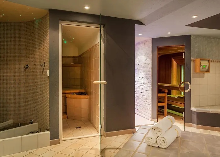 伊甸园酒店 4* 采尔马特