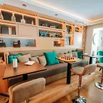 Eden Wellness فندق زيرمات