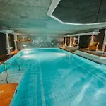 Eden Wellness فندق