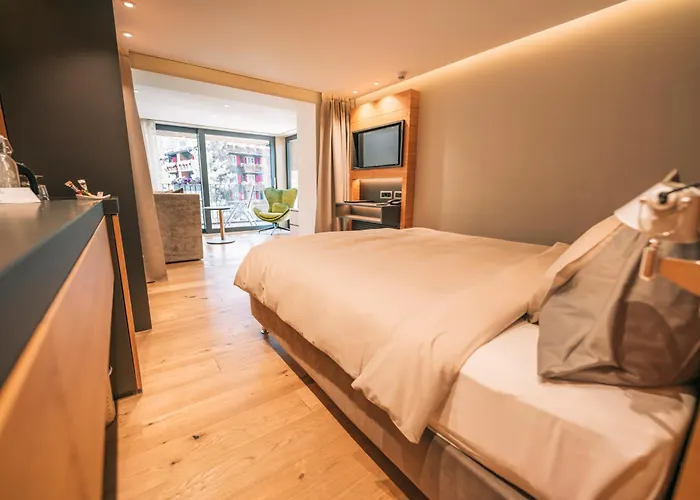 ホテル エデン ツェルマット